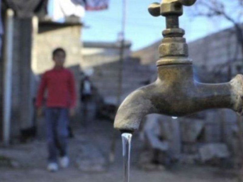 23282-ola-de-calor-y-falta-de-agua-aguas-del-norte-cortara-el-servicio-por-las-noches-en-varios-barrios-ante-la-falta-de-inversion-del-gobierno-202110