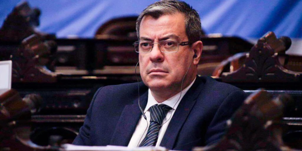 Sin títulpooo.jpg