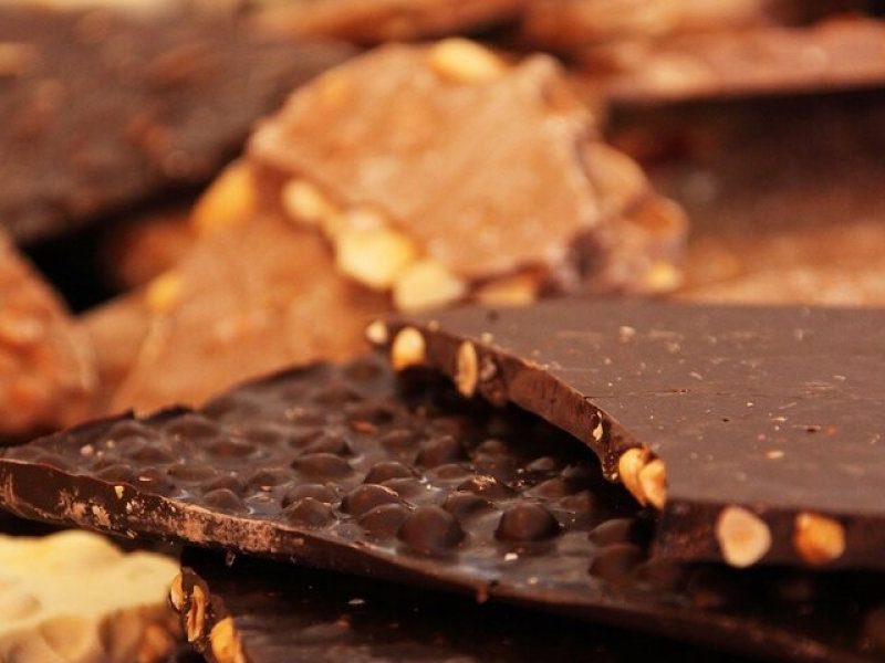 353798-chocolate-g913e389ec-1920 (1).jpg