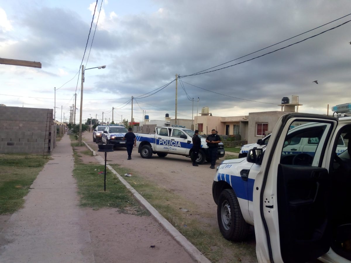 barrio casrlas.jpg