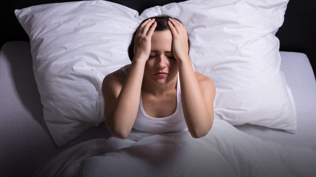 10-cosas-que-tienes-que-hacer-para-evitar-el-insomnio-durante-la-cuarentena-1366x768.jpg