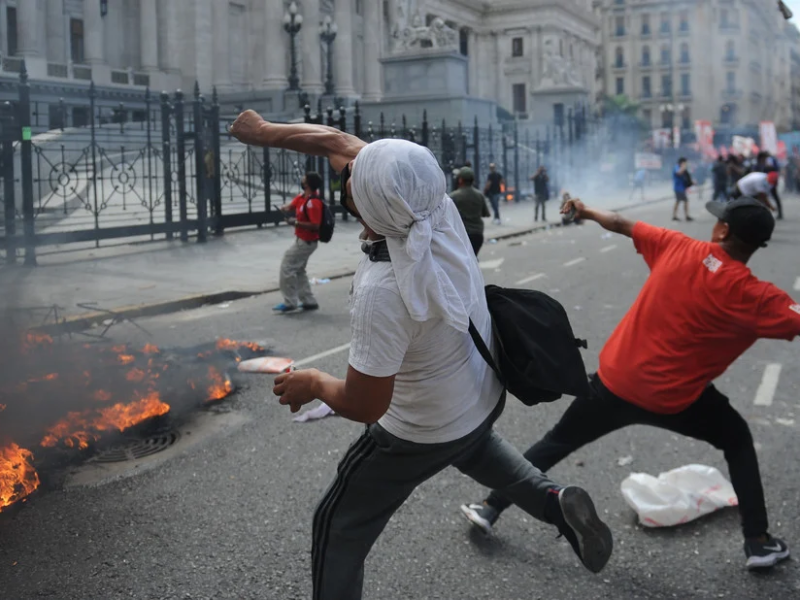 Ataquealcongreso.jpg