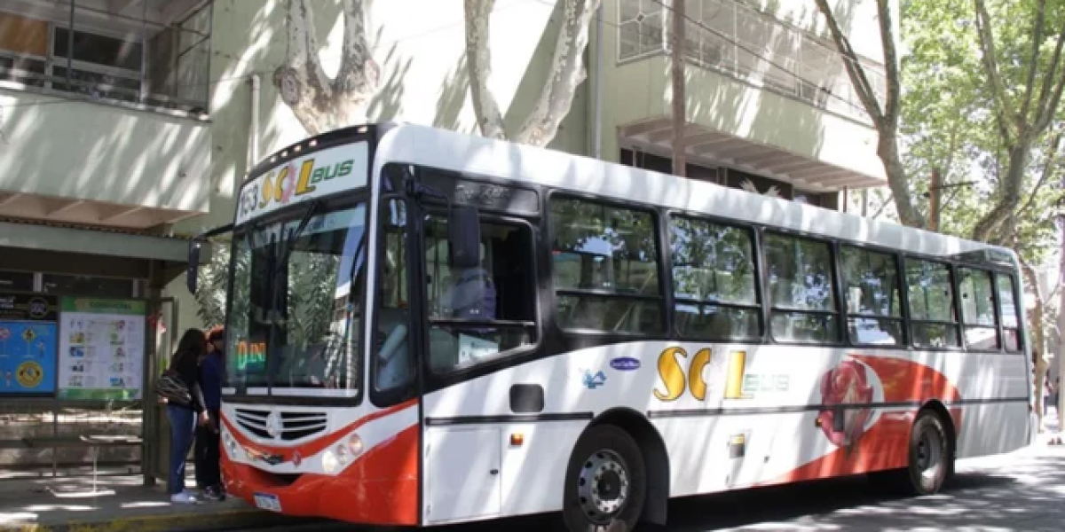 ColectivoSolBus.jpg