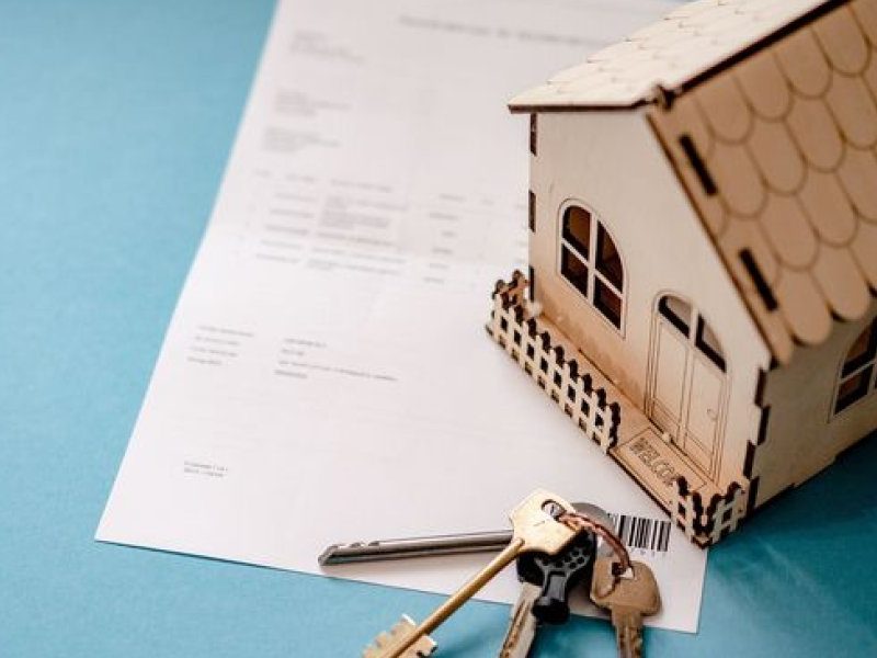 real-estate-gbd4a21db4_1920jpg.jpg