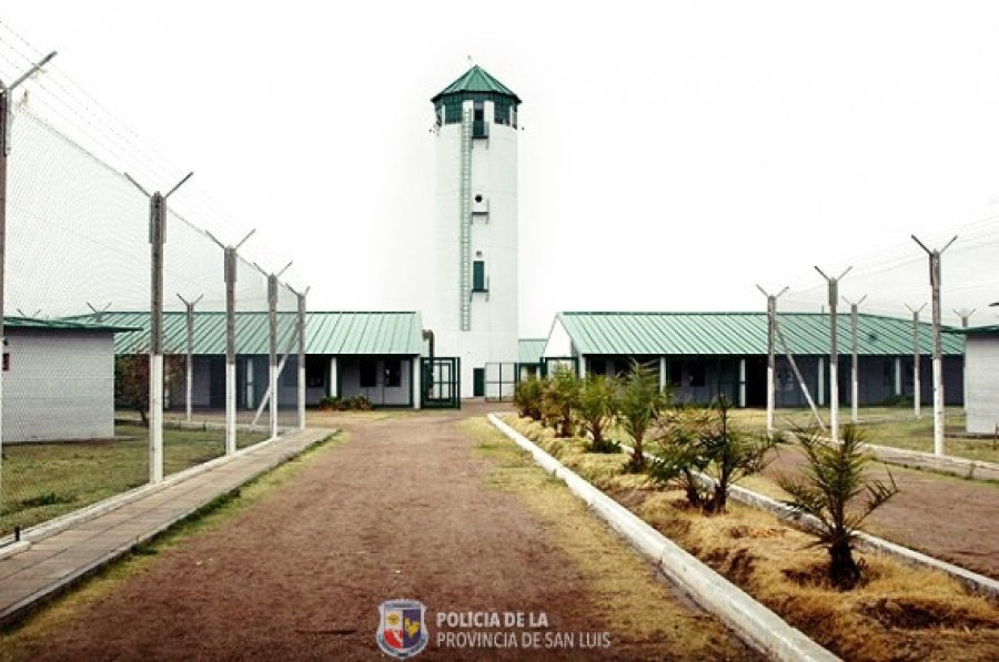 Penitenciaria-de-San-Luis.jpg