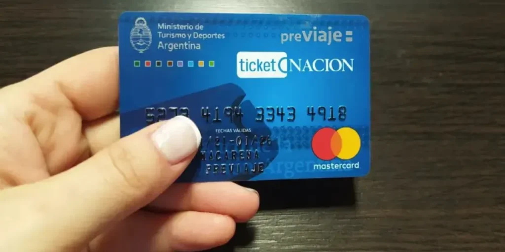 tarjeta-previaje-1304258.jpg