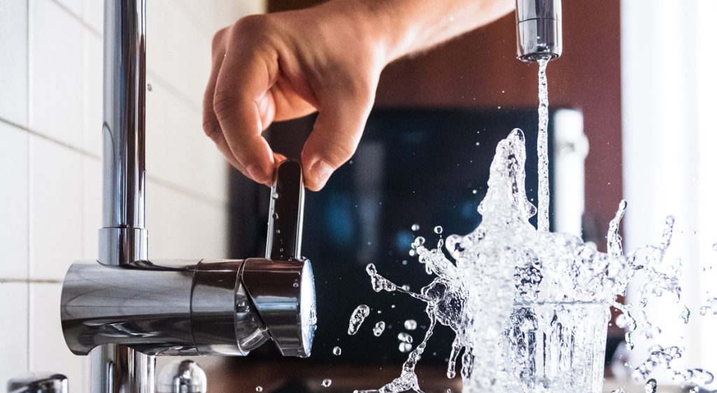 que_es_el_agua_potable.jpg