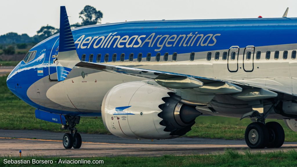 LV-HKU-Boeing-737-MAX-8-Aerolineas-Argentinas-1-2-scaled.jpg