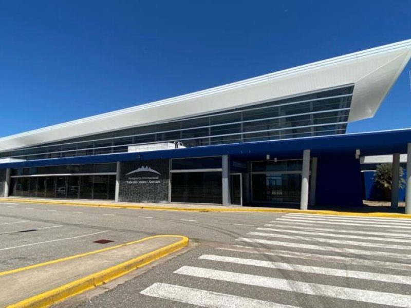 Aeropuerto-Valle-del-Conlara-1.jpg