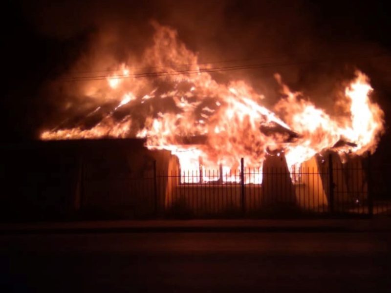 INCENDIO MAPUCHE TOMA