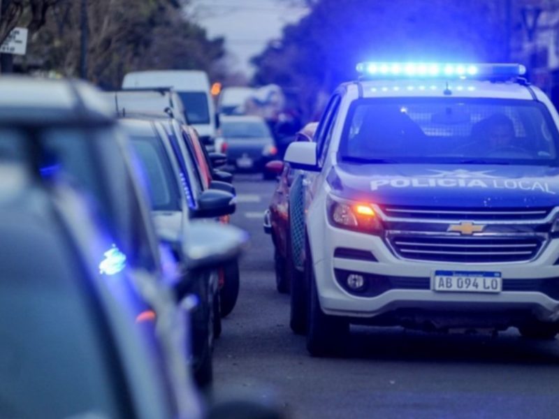 MOVIL POLICIAL
