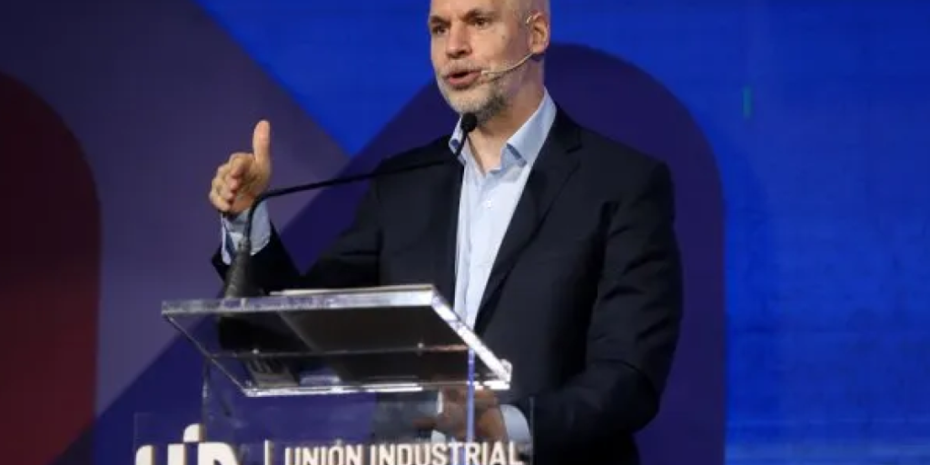 LARRETA EN USA.png