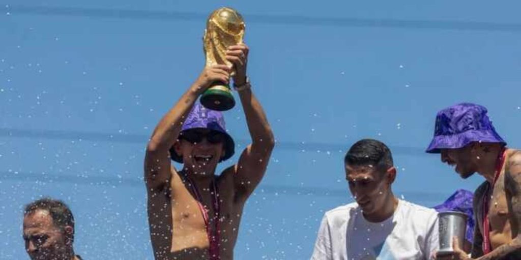 thiago-almada-2.jpg