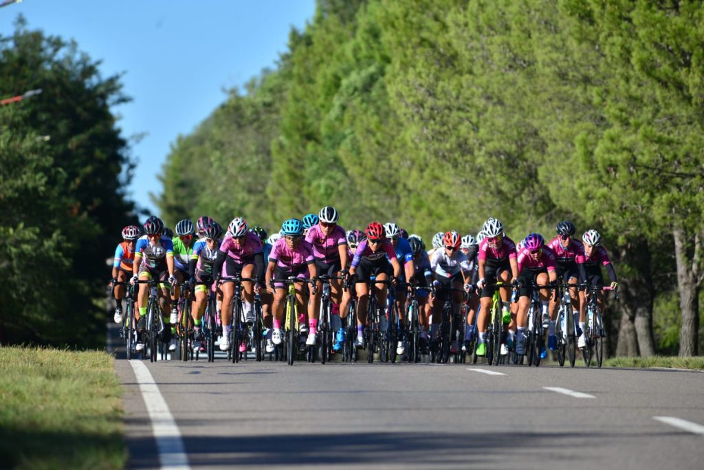 PELOTON-JUNIOR.jpg
