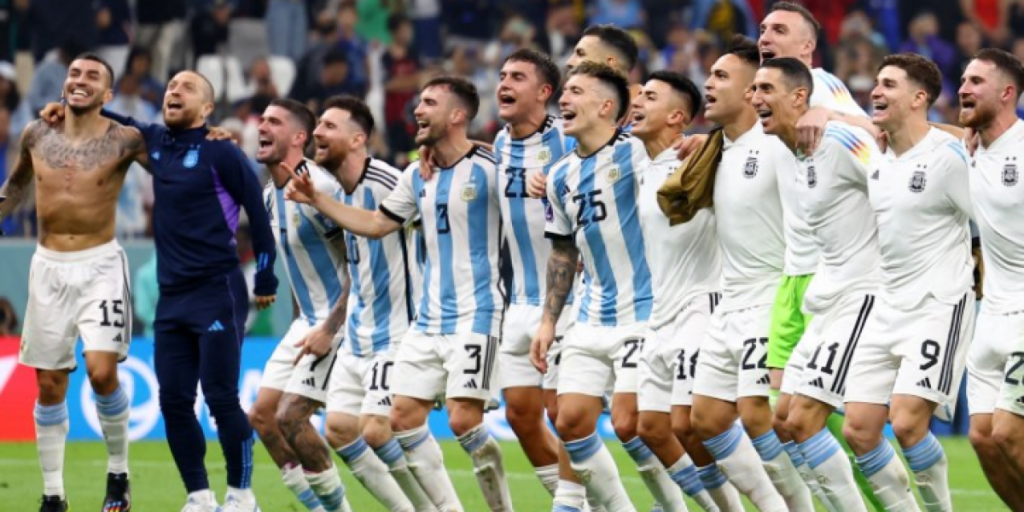 La-Seleccion-jugara-dos-amistosos-en-River-para-celebrar-la-Copa-del-Mundo.png