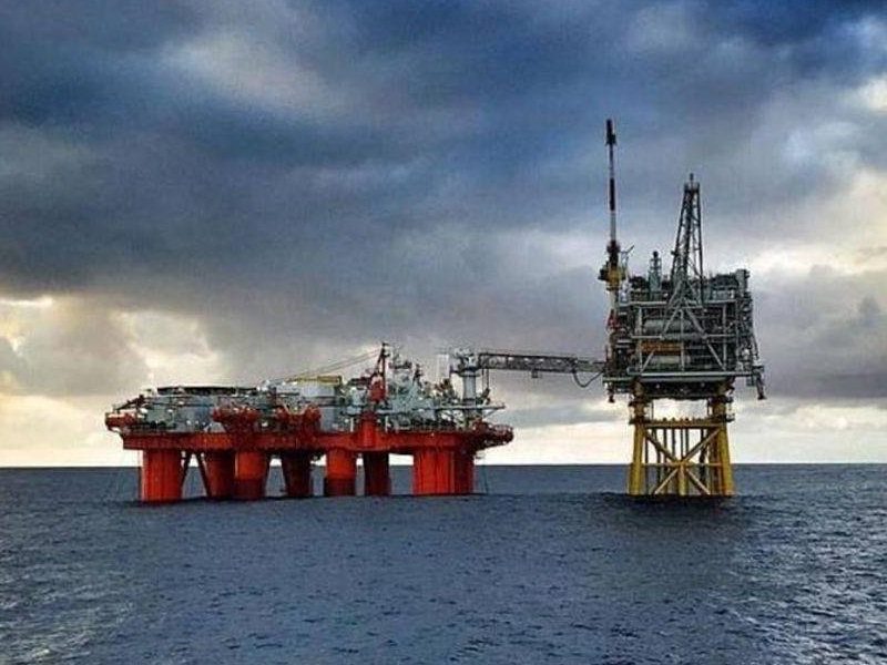 petroleras.jpg