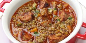 lentejas-con-chorizo-y-verduras-e1610484169168.jpg