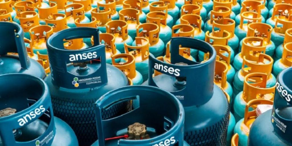 41473357b3f836c4b9f342c436ea6912_M.jpg