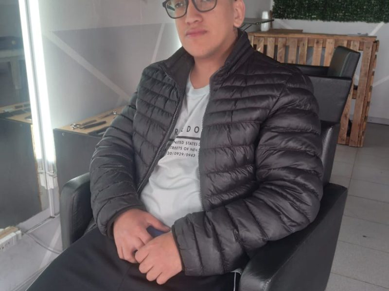 Tomás barbero en la Ciudad de San Luis.-