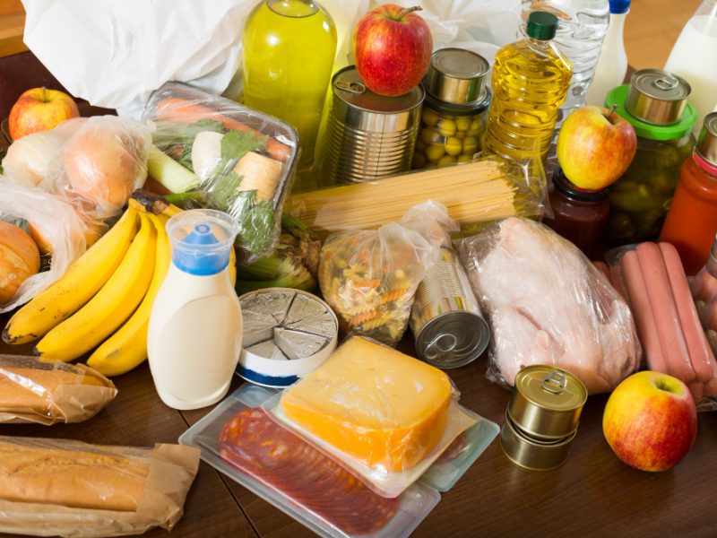 ver-mesa-articulos-comida-familia.jpg