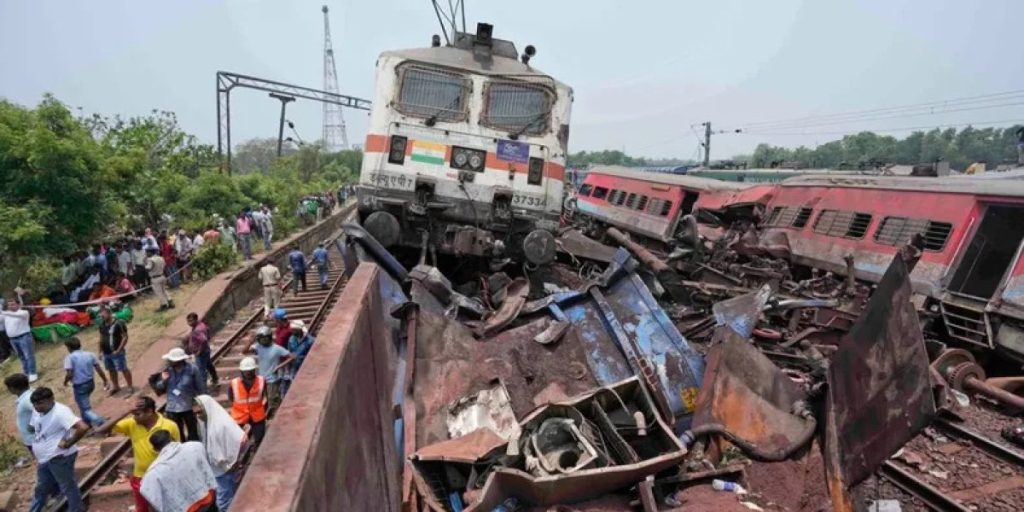 accidente-tren-india-3-6-23png.jpg