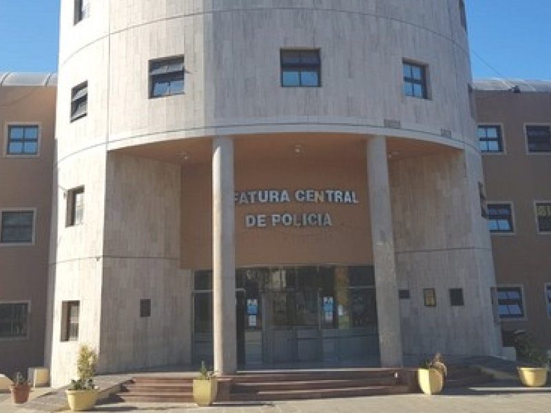 jefatura-de-policia-frente.jpg