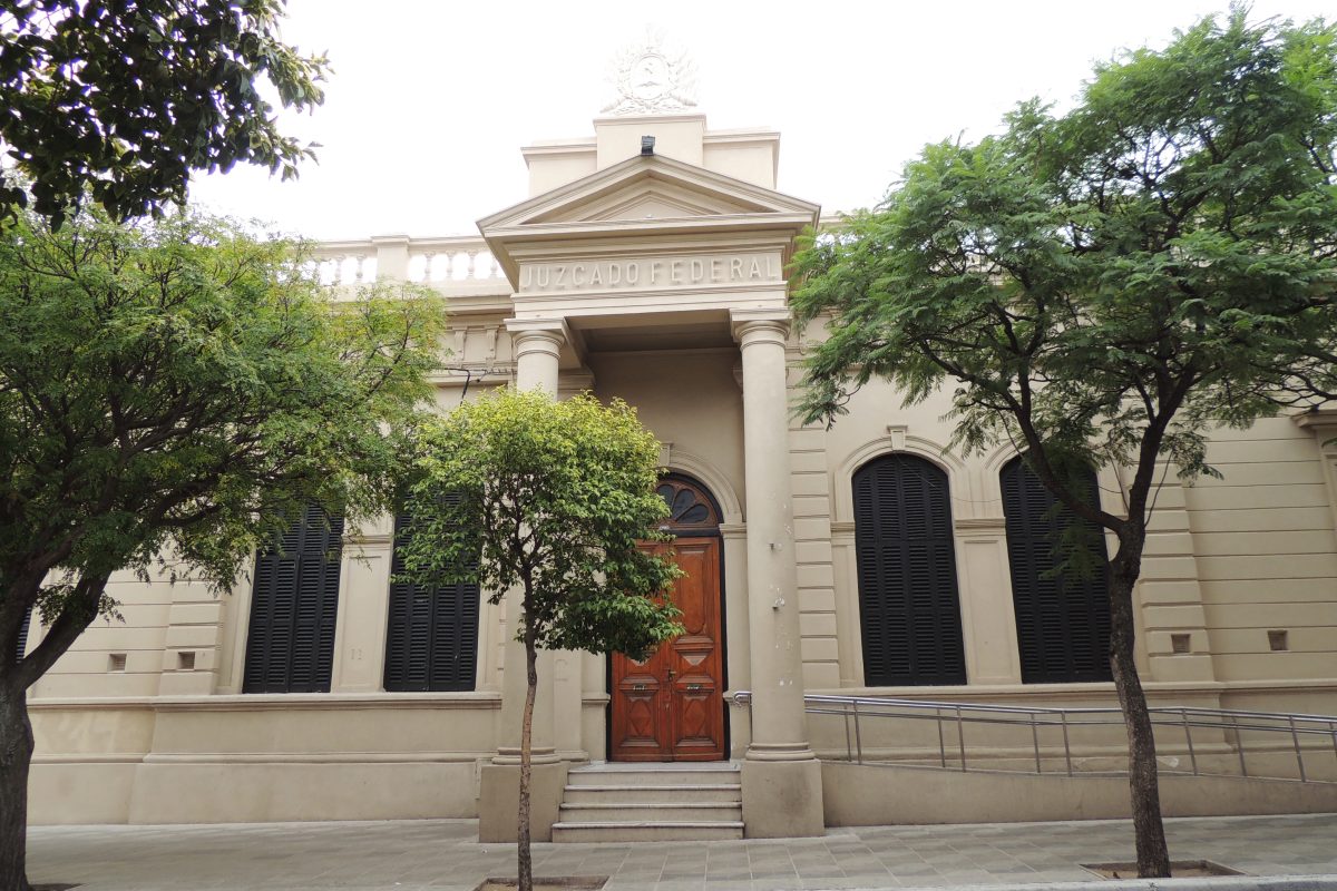Juzgado_Federal_de_San_Luis_(19404459158).jpg
