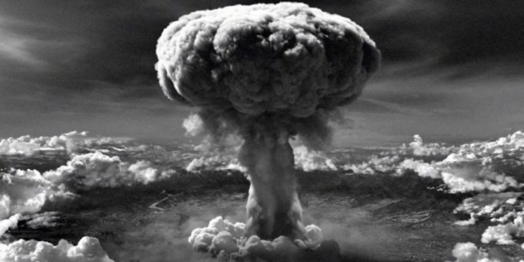 bomba-atomica-nuclear-funcionamiento-a-990x556-1-655x368.jpg