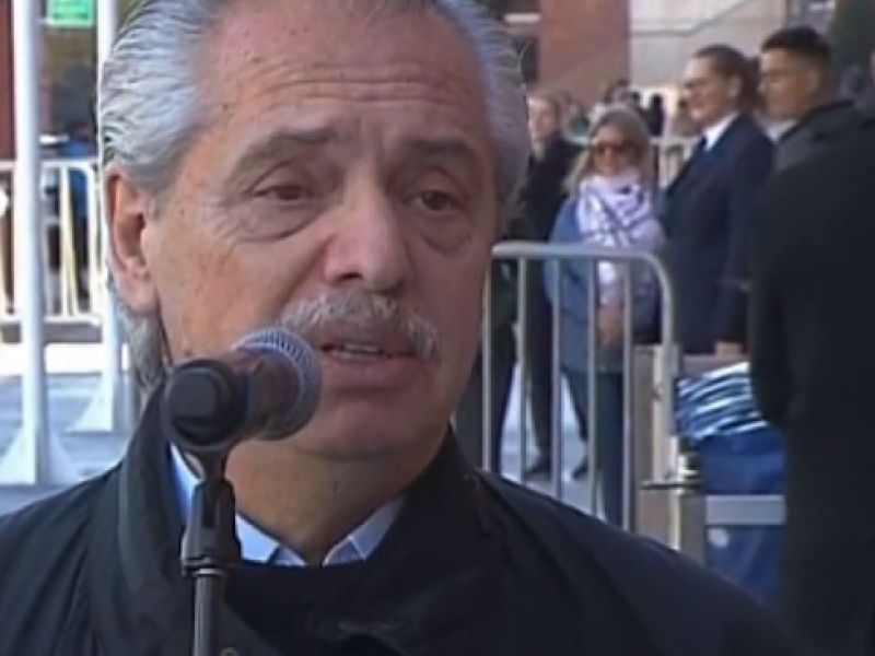 AlbertoFernandez.png