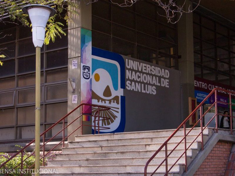 Rectorado-prensa1.jpg