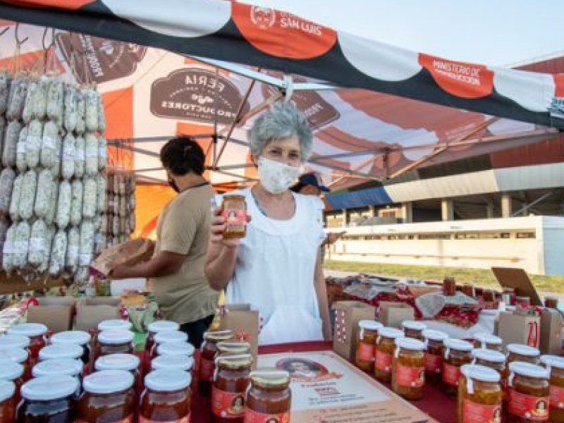 Productores-Agencia-5-630x420_edited.jpg