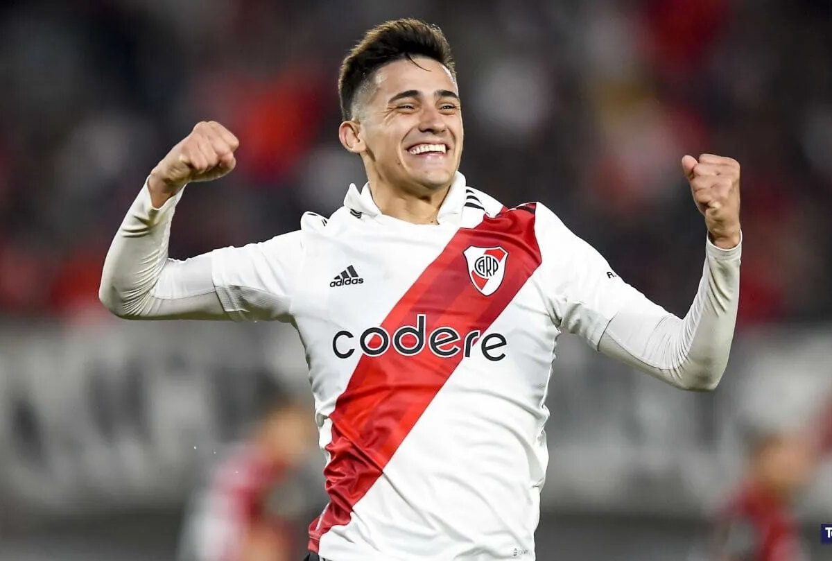 pablo-solari-river_1440x810_wmk.jpg