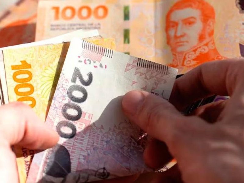 1010x567_pesos-argentinos-468217-102046.jpg