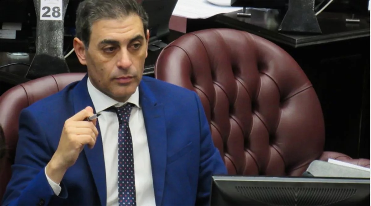intendente gastón hissa.jpg