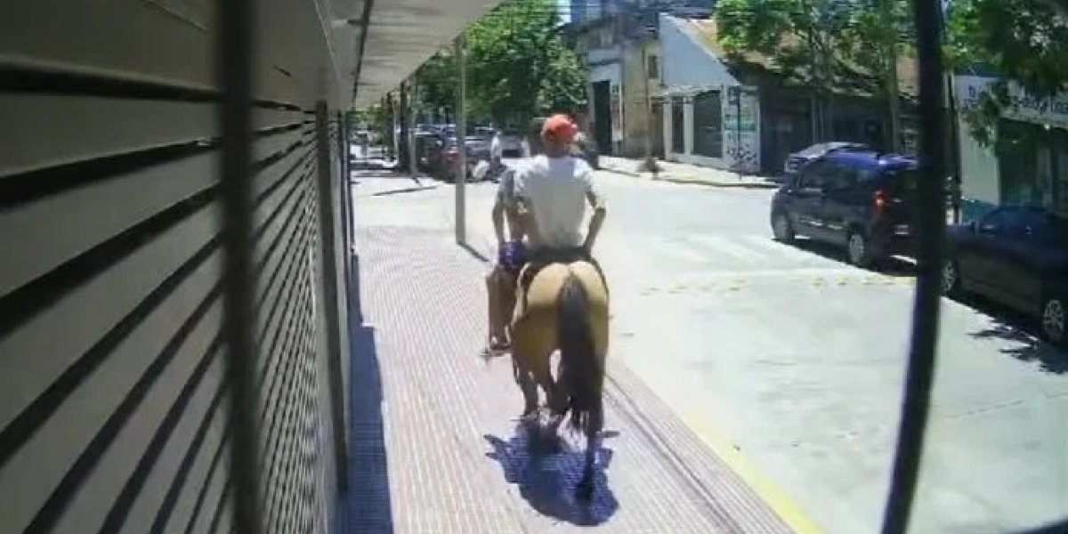 robo a caballo.jpg