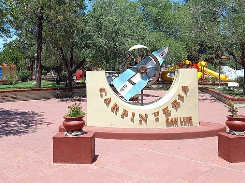 Plaza_Carpinteria.jpg