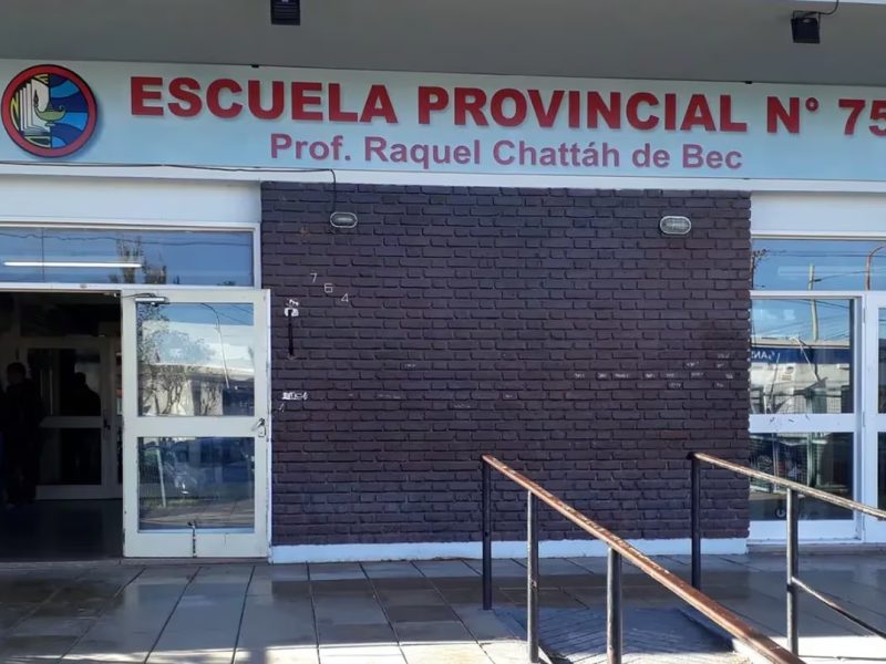ESCUELA CHUBUT.jpg