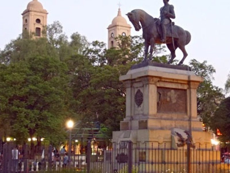 plaza.jpg