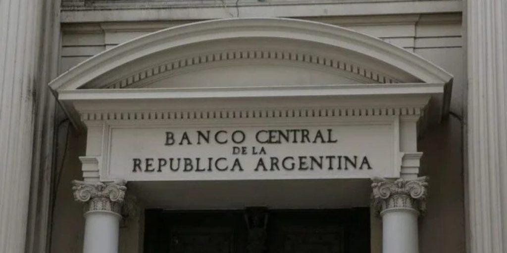 Banco-Central-2-696x425.jpg