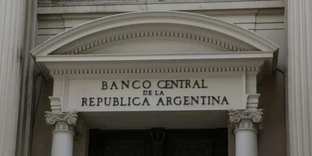 Banco-Central-2-696x425.jpg
