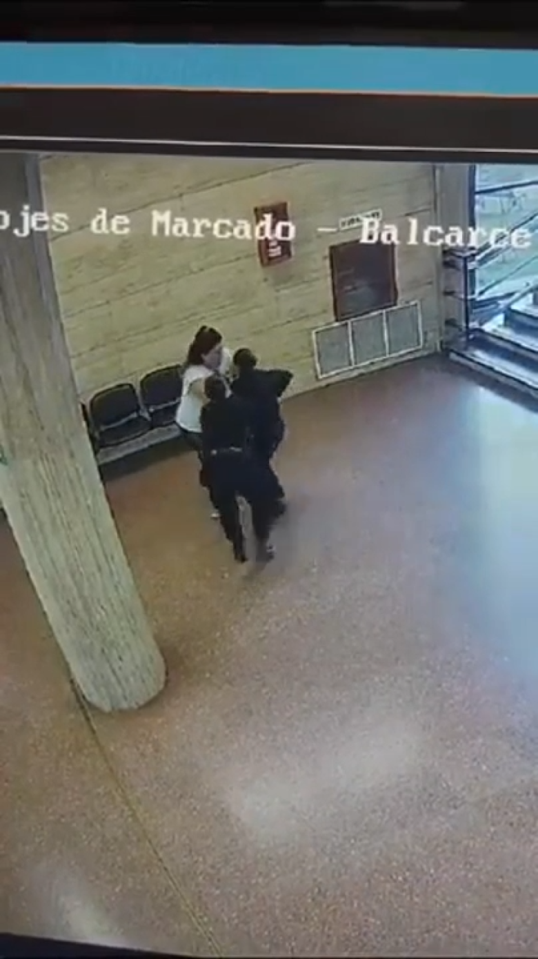videoframe_37689.png
