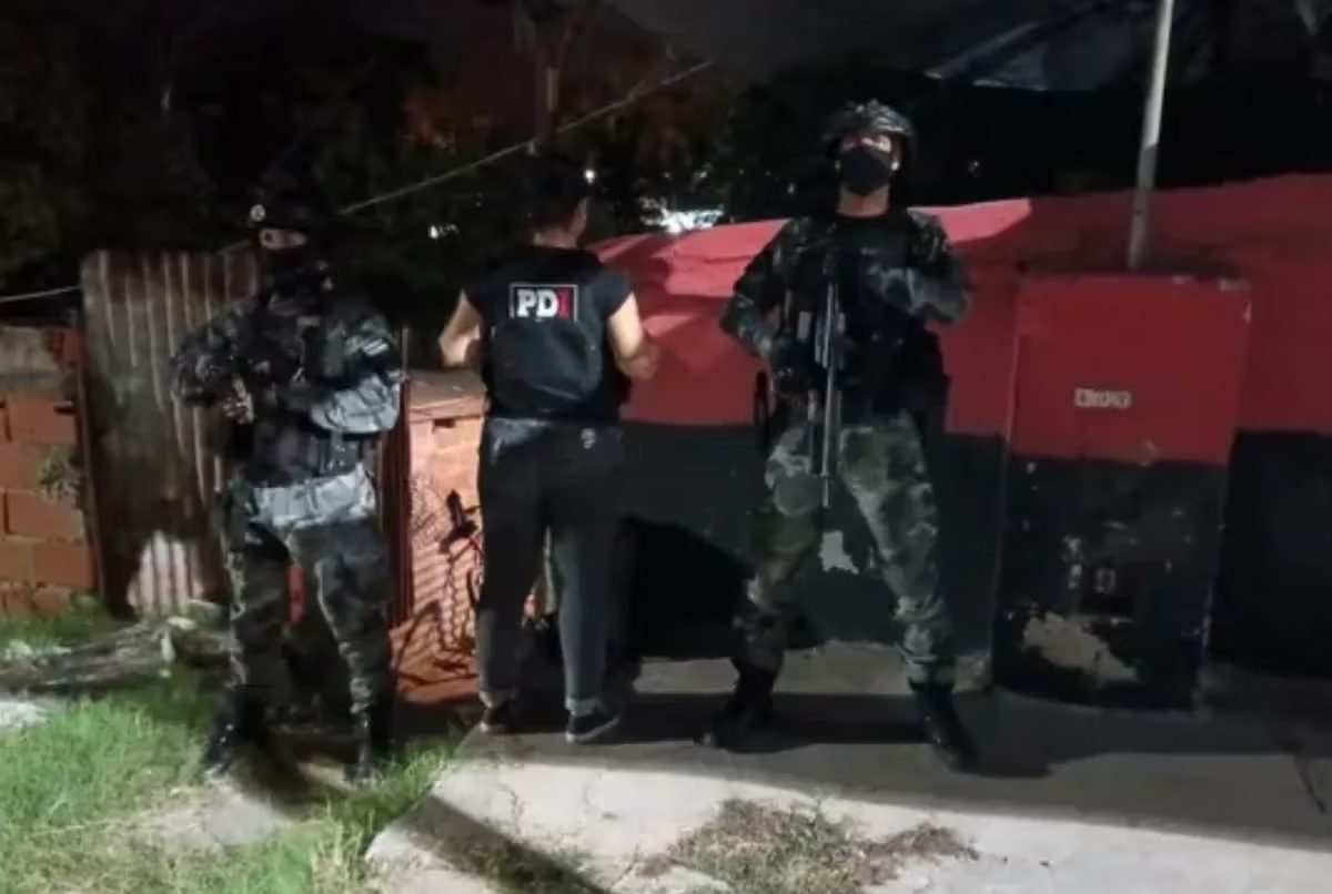 POLICIA.jpg
