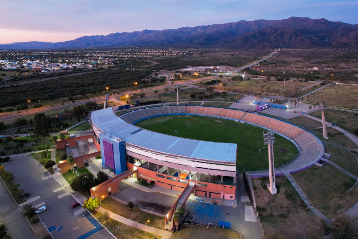 Estadio-Juan-Gilberto-Funes.jpg