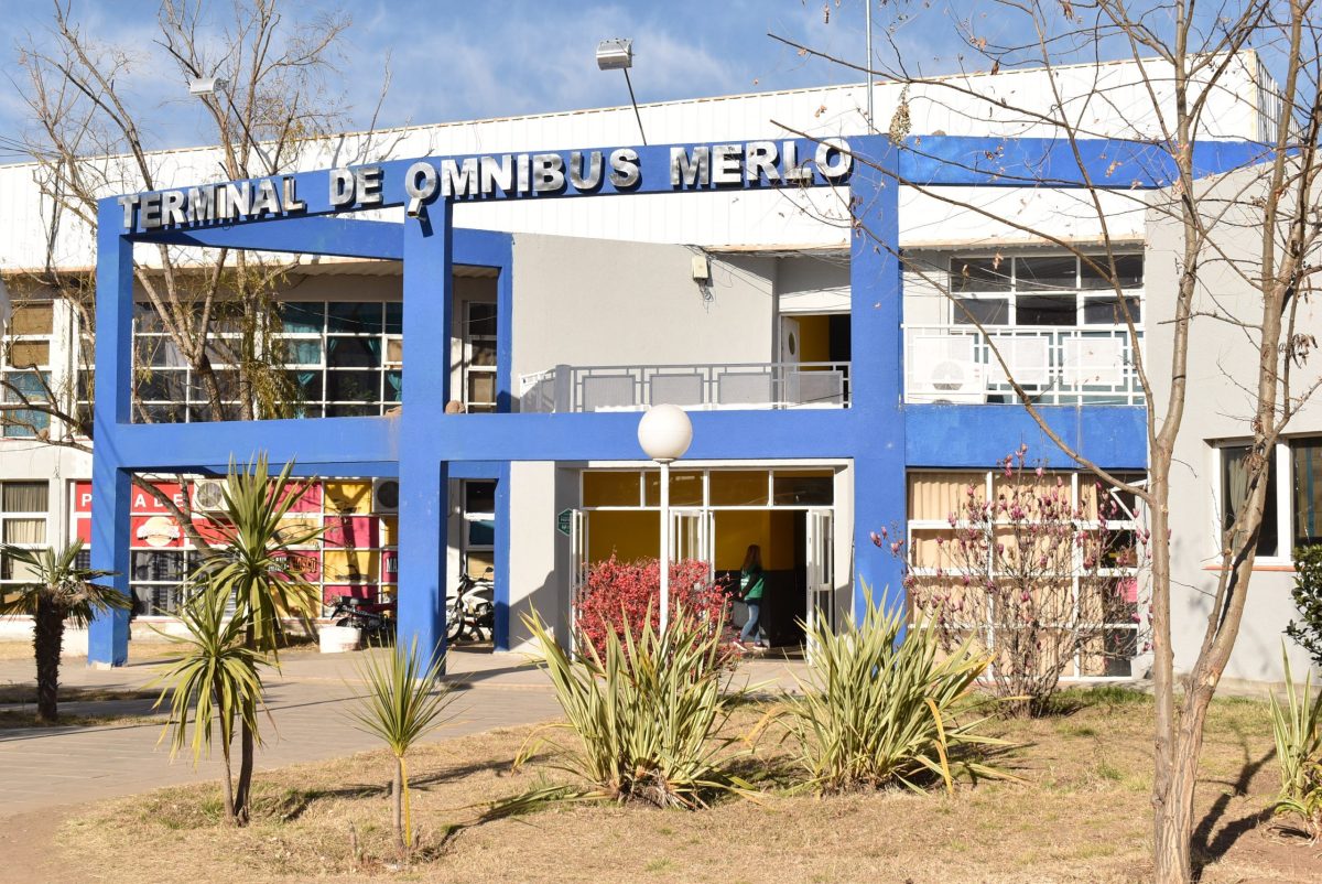terminal-de-merlo-scaled (1).jpg