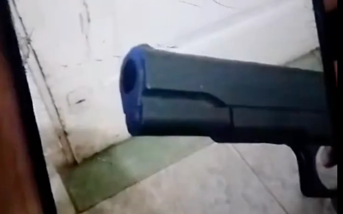 ARMA DE FUEGO.jpg