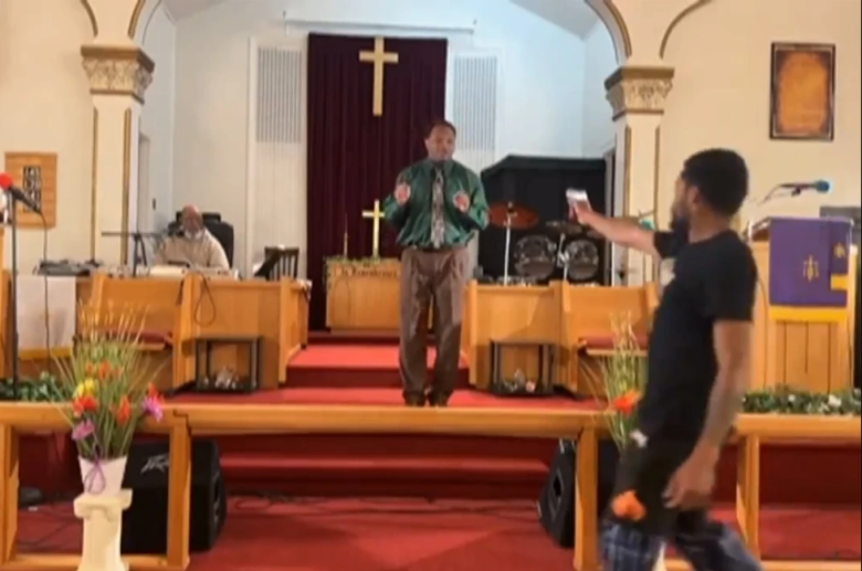 ataque a pastor en pensilvania.png