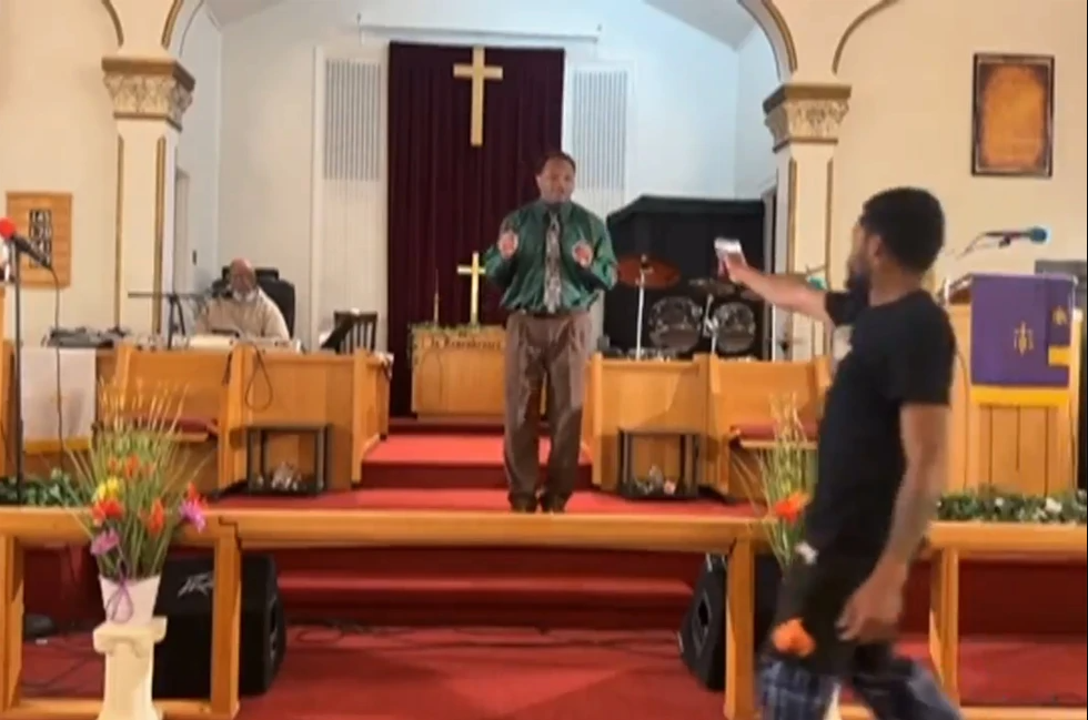 ataque a pastor en pensilvania.png