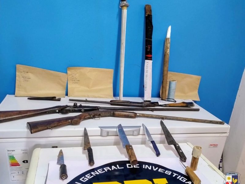 ARMAS LAFINUR.jpeg
