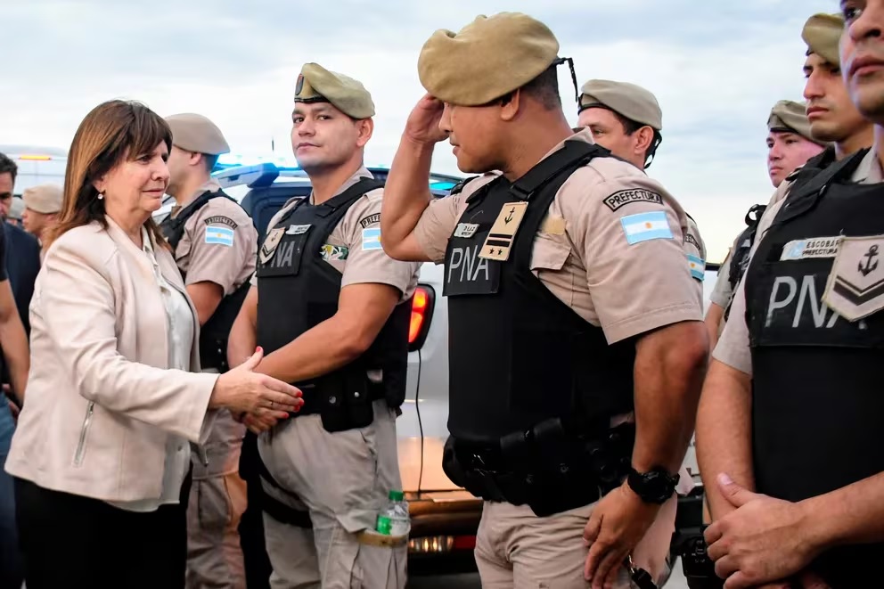 GENDARMERÍA.jpg