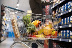 person-shopping-with-face-mask.jpg